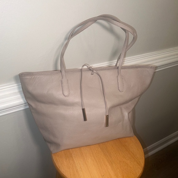 H&M Light Brown/Tan Medium-Size Tote Used - Picture 1 of 5